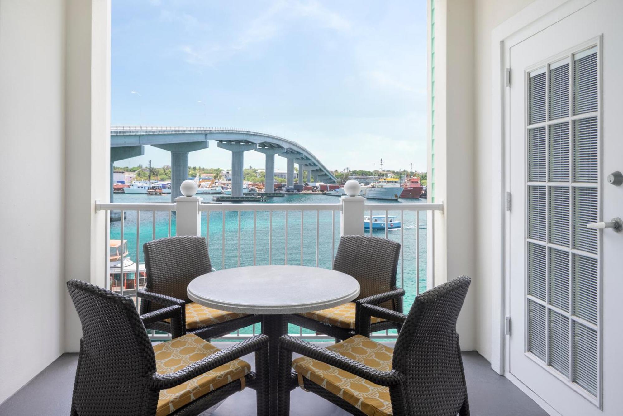 Harborside Resort & Vacation Rentals At Atlantis Nassau Kültér fotó